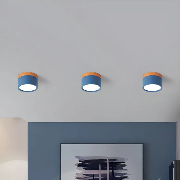 Minimalistyczna cylindryczna lampa sufitowa LED