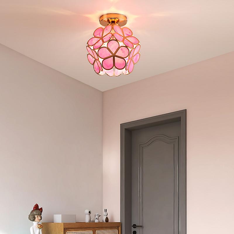 Lampy sufitowe inspirowane płatkami kwiatów