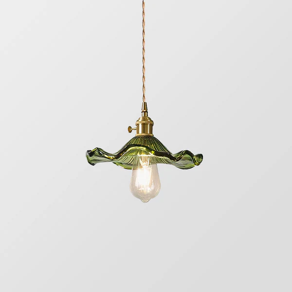 Elegancka lampa wisząca z motywem kwiatowym inspirowana hibiskusem