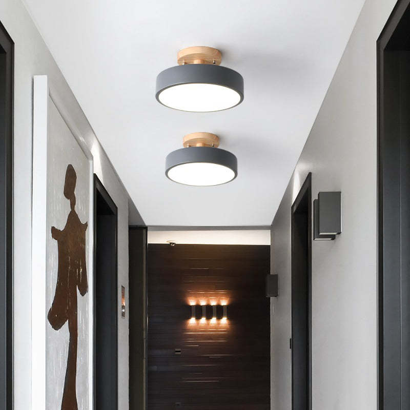 Nowoczesne lampy sufitowe LED montowane na płasko