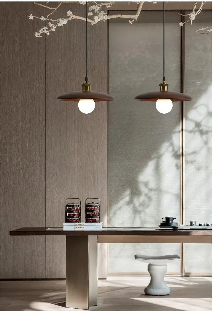 Nowoczesna zakrzywiona lampa wisząca