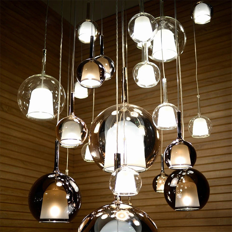 Minimalistyczna lampa wisząca inspirowana stylem skandynawskim