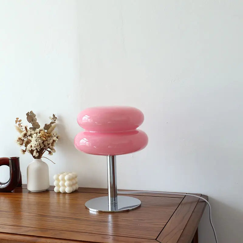 Elegancka lampa stołowa inspirowana stylem włoskim