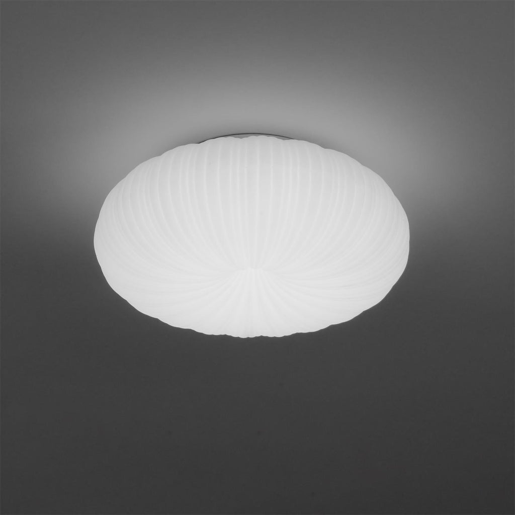 Nowoczesne lampy sufitowe LED ze ściemniaczem sterowanym zdalnie
