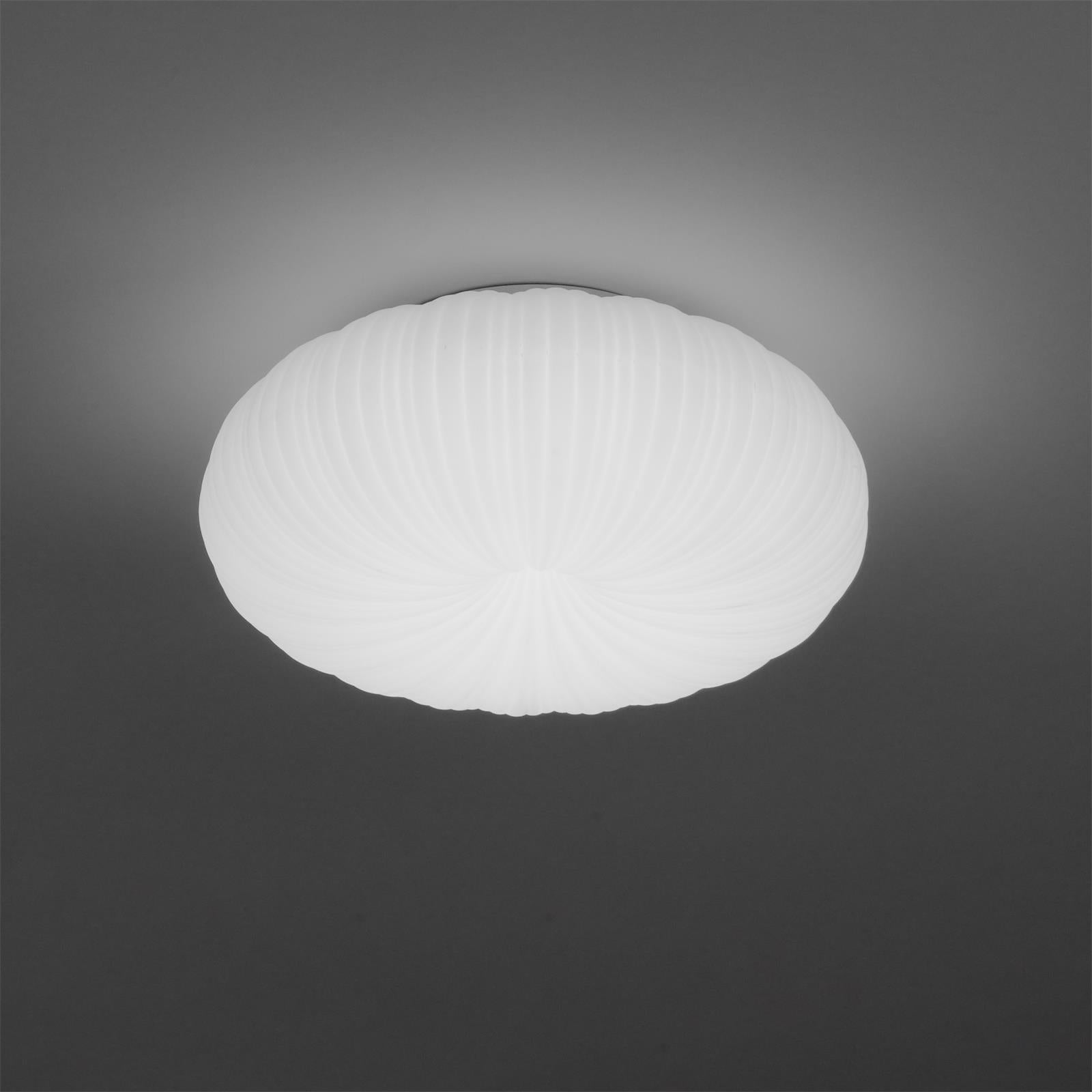 Nowoczesne lampy sufitowe LED ze ściemniaczem sterowanym zdalnie
