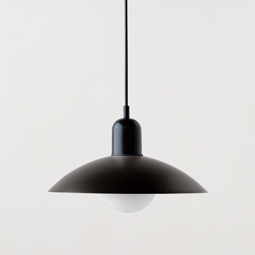 Kolorowa lampa wisząca inspirowana stylem retro