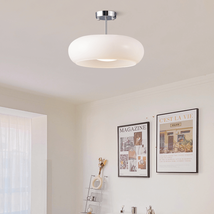 Lampy sufitowe w stylu vintage z kopułą