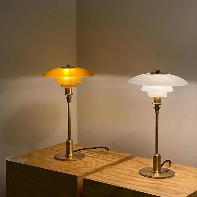 Regulowana minimalistyczna lampa biurkowa LED