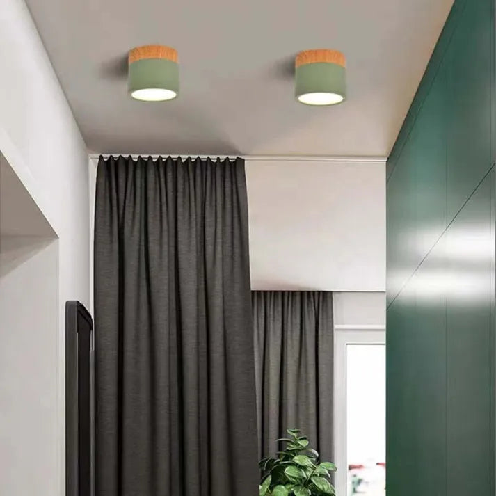 Minimalistyczna cylindryczna lampa sufitowa LED