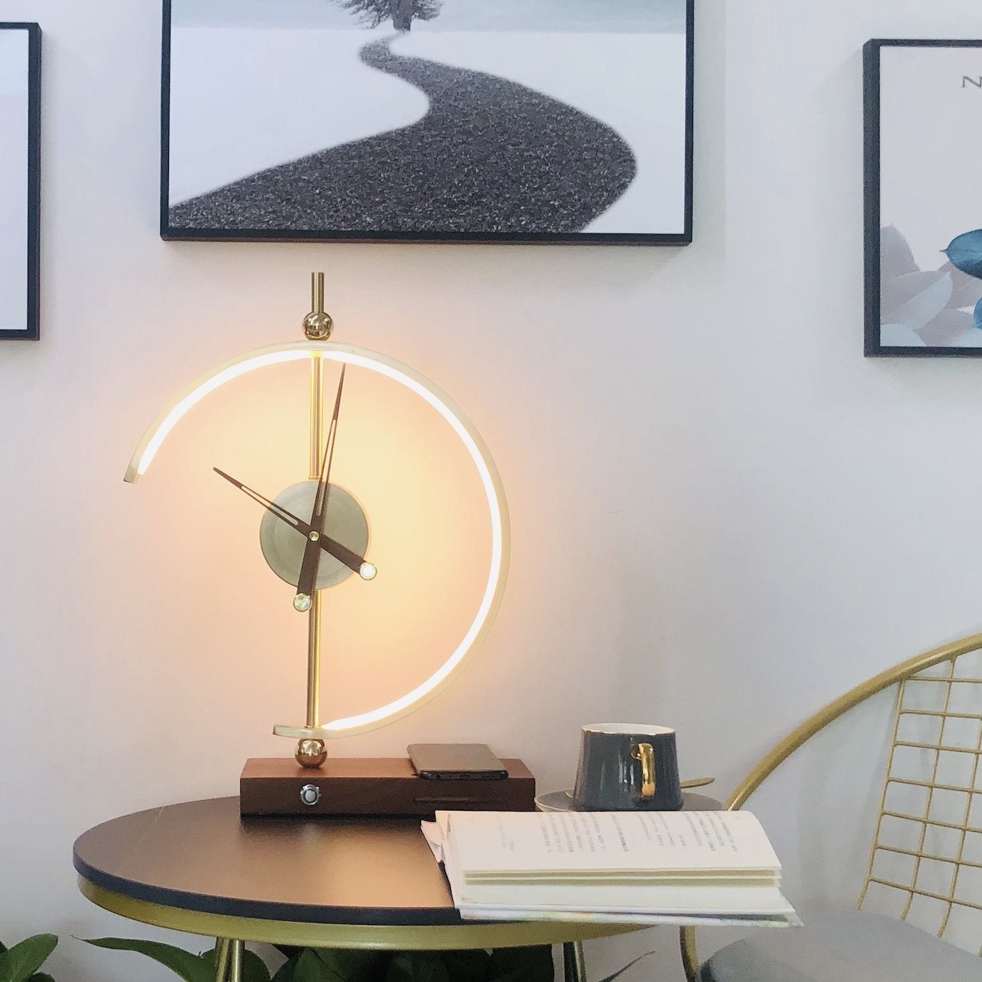 3 w 1 bezprzewodowa lampa stołowa z zegarem
