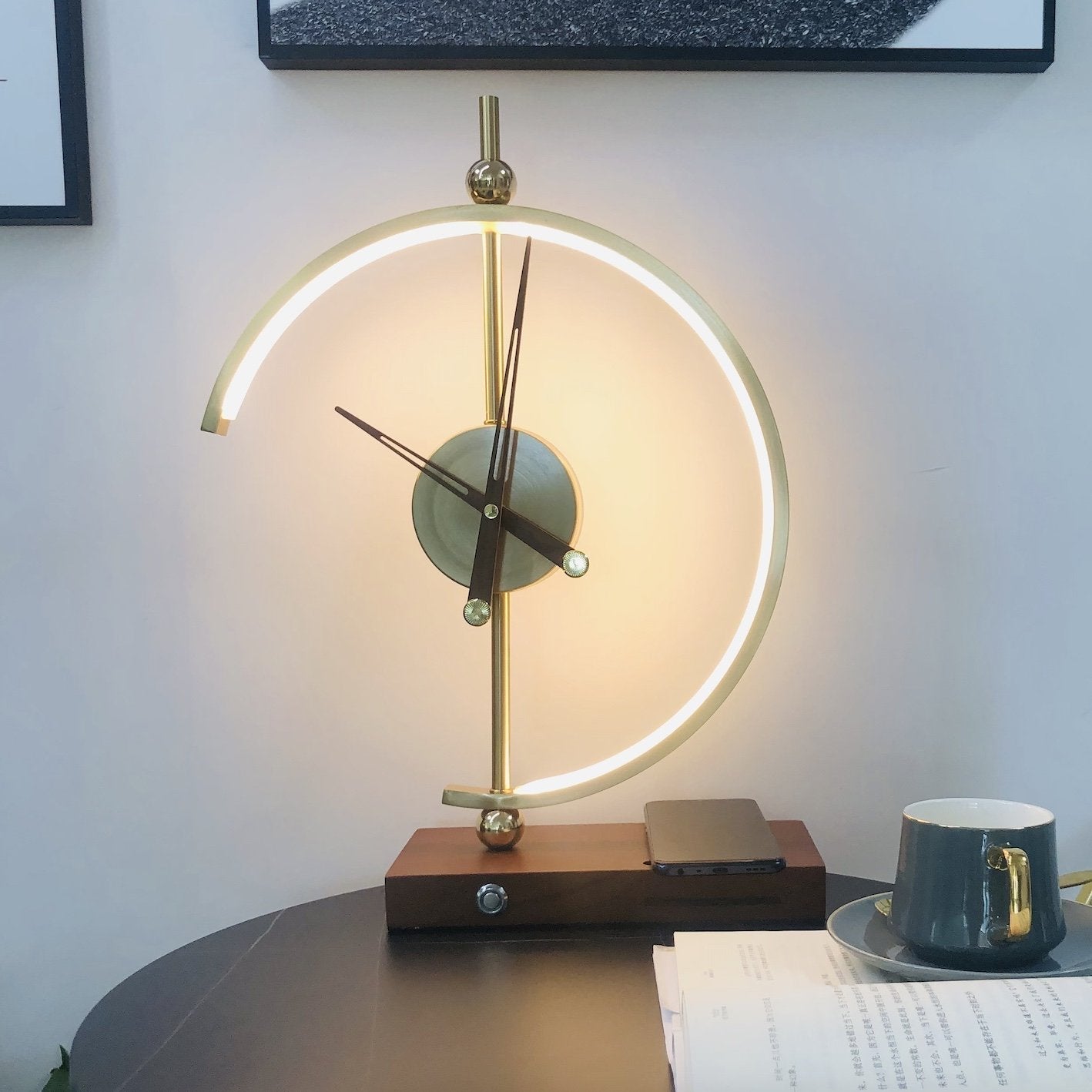 3 w 1 bezprzewodowa lampa stołowa z zegarem