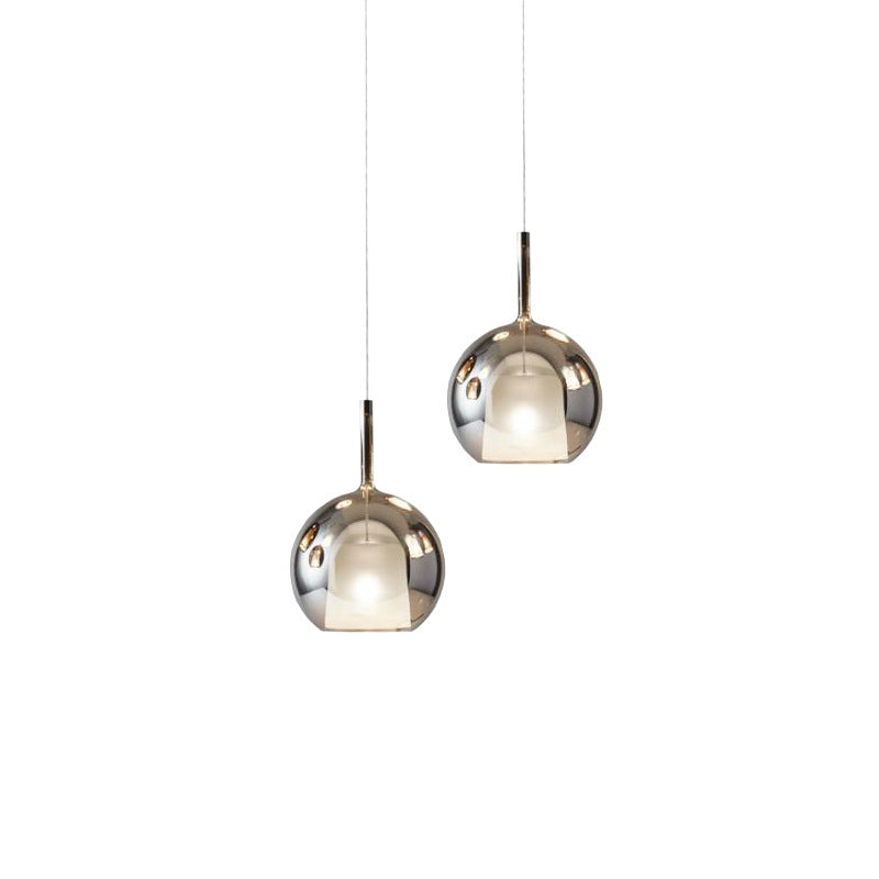 Minimalistyczna lampa wisząca inspirowana stylem skandynawskim