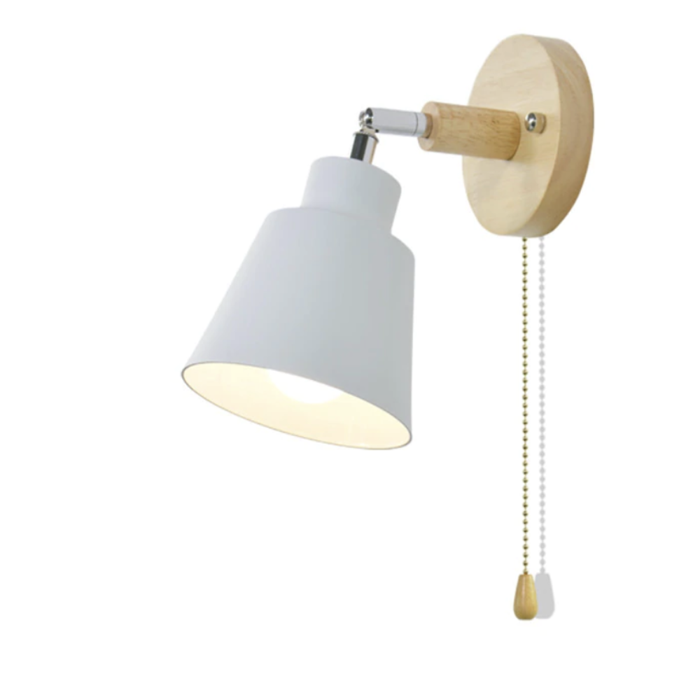 Regulowana lampa ścienna z ramieniem obrotowym i łańcuszkiem