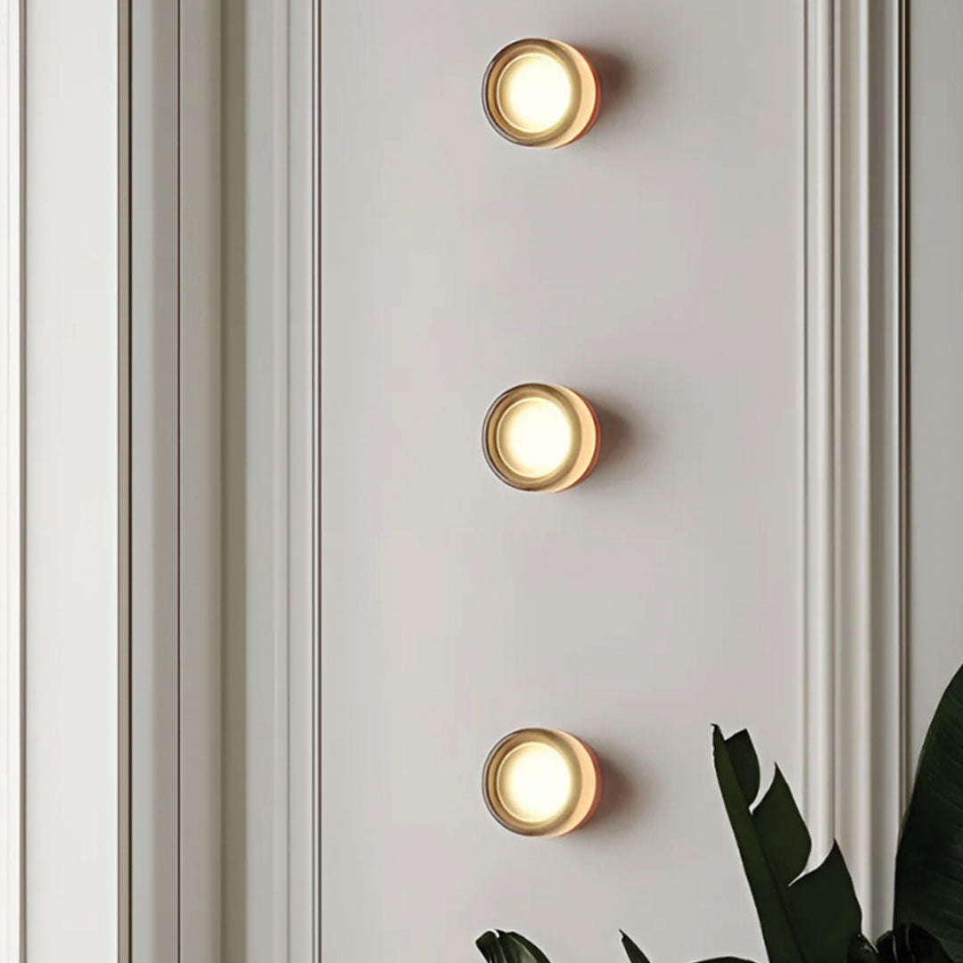 Rzeźbiarska lampa ścienna LED Dimple