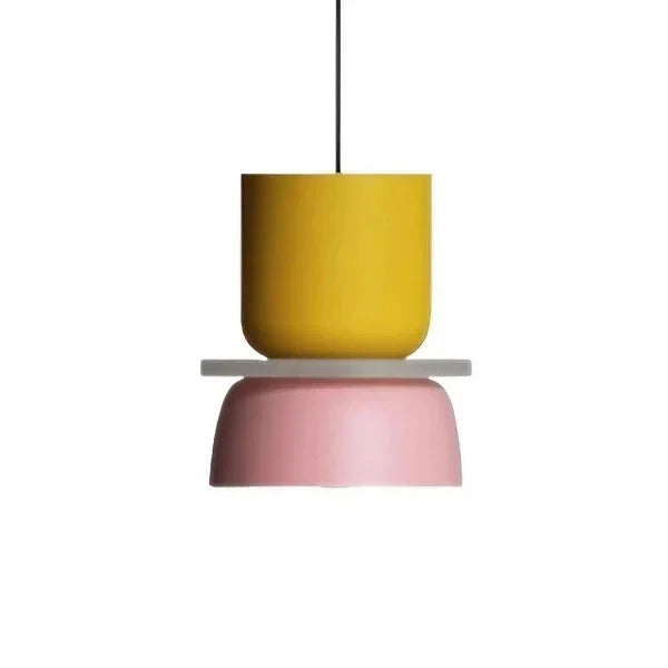 Minimalistyczna lampa wisząca w stylu nordyckim