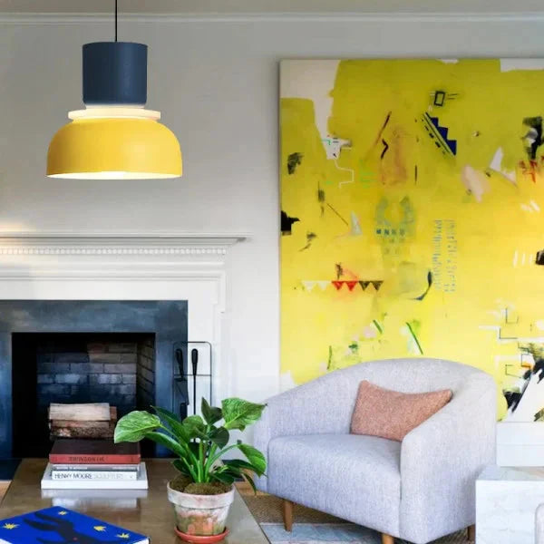 Minimalistyczna lampa wisząca w stylu nordyckim
