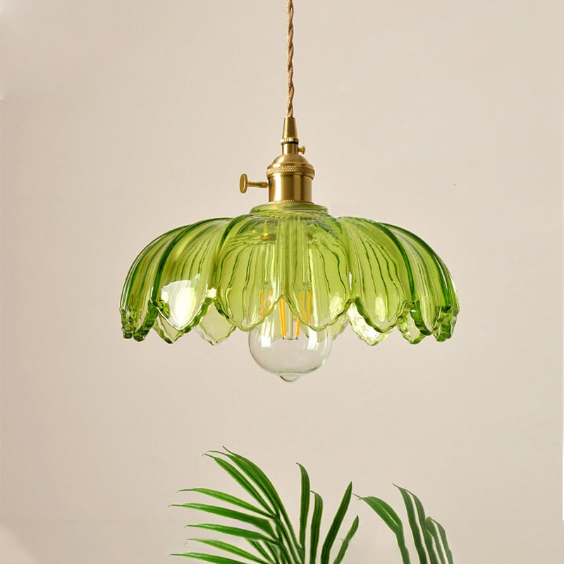 Lampa wisząca w kształcie kwiatów w stylu vintage