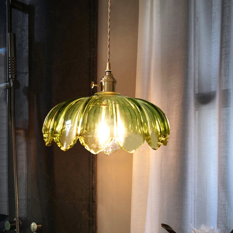 Lampa wisząca w kształcie kwiatów w stylu vintage
