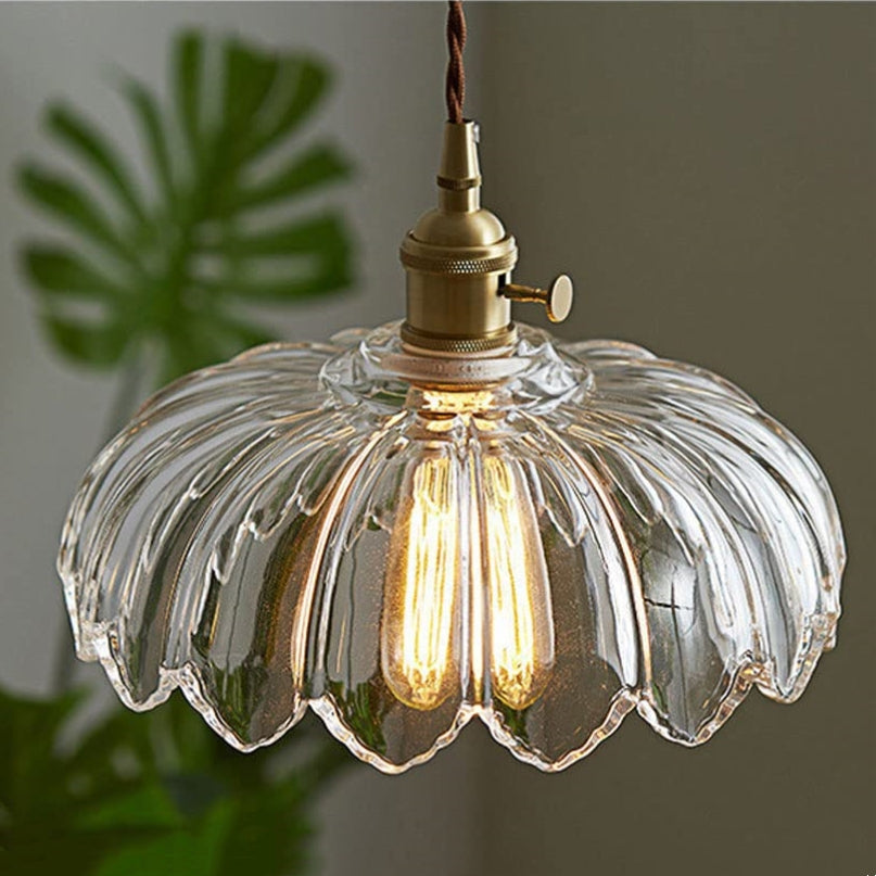 Lampa wisząca w kształcie kwiatów w stylu vintage