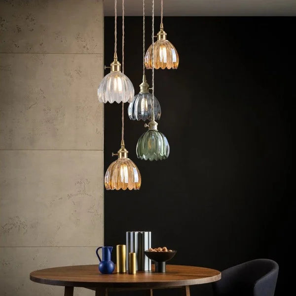 Lampa wisząca inspirowana kwiatem