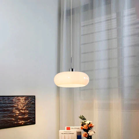 Nowoczesna lampa wisząca inspirowana chlebem