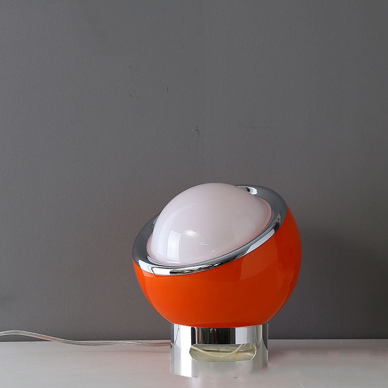 Klasyczna lampa biurkowa inspirowana Francją